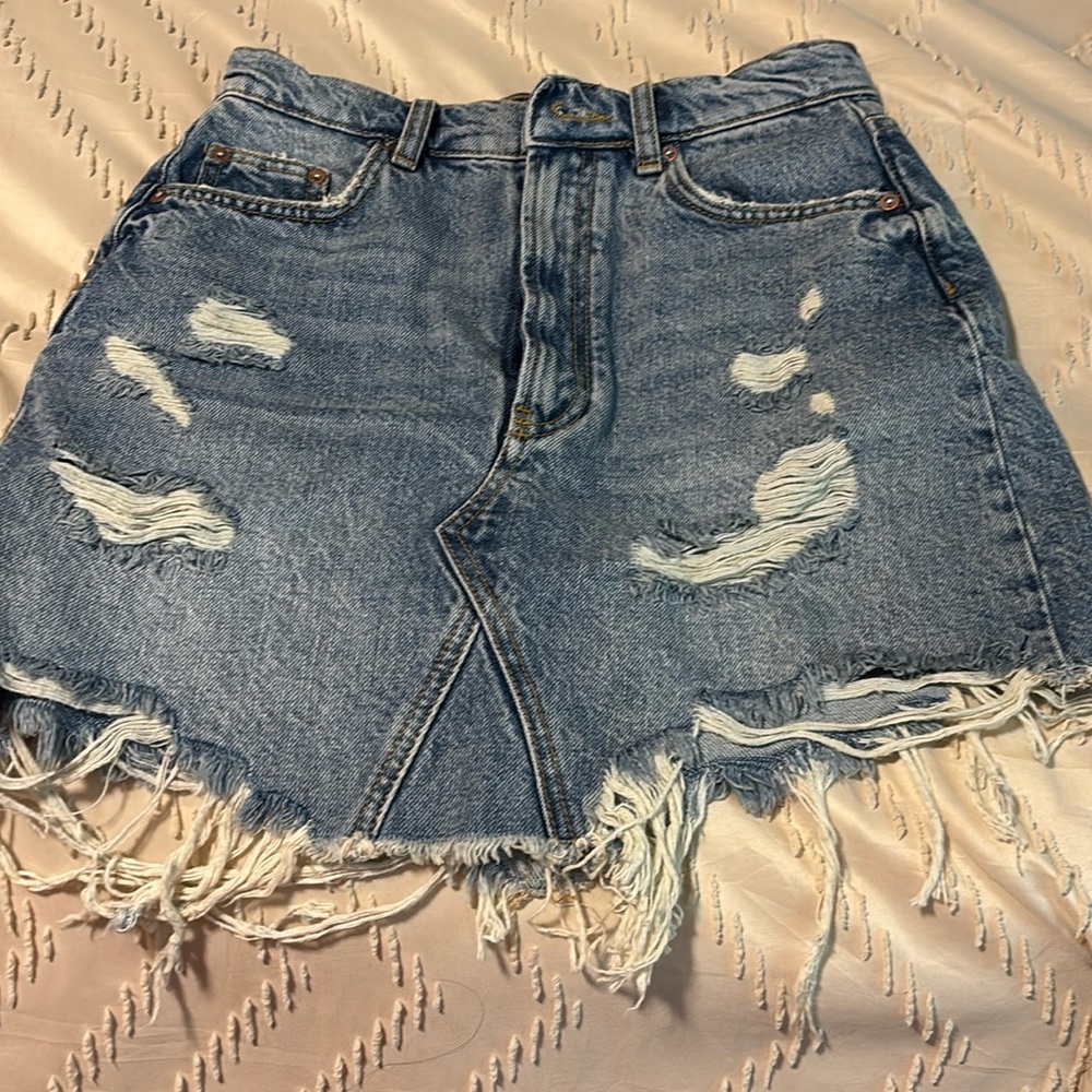 Anthropologie "pilcro" brand distressed Jean skirt size 2 new without tags
